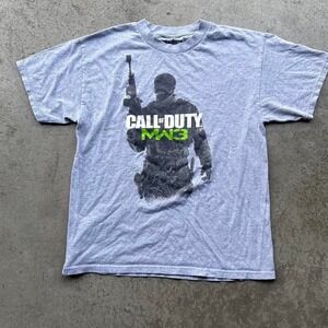 2011 Call of Duty Modern Warefare 3 Video Game Exclusive Shirt Large Grunge